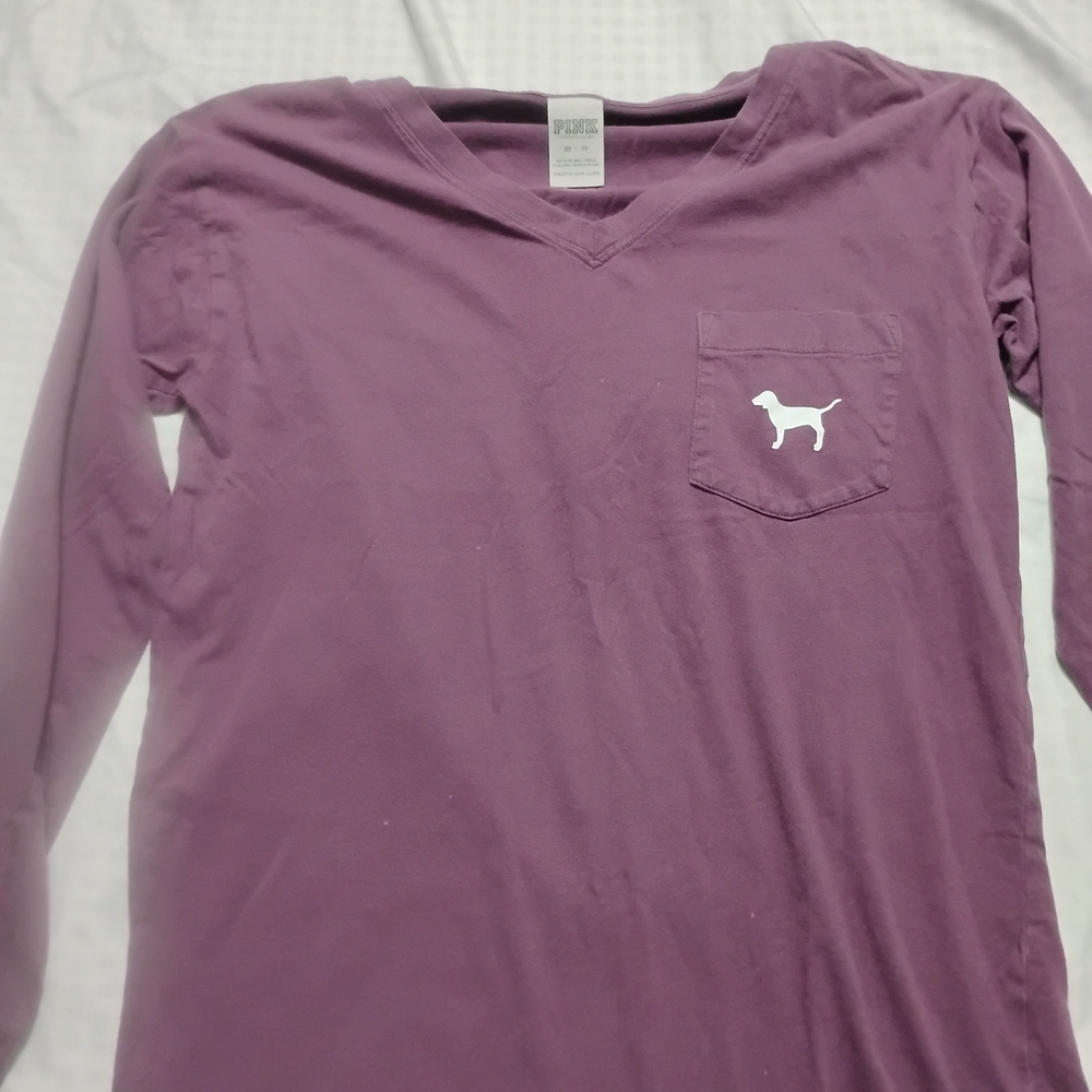 PINK Victoria's Secret Kids Long-Sleeve V-Neck Tee in Mauve with White Dog Logo